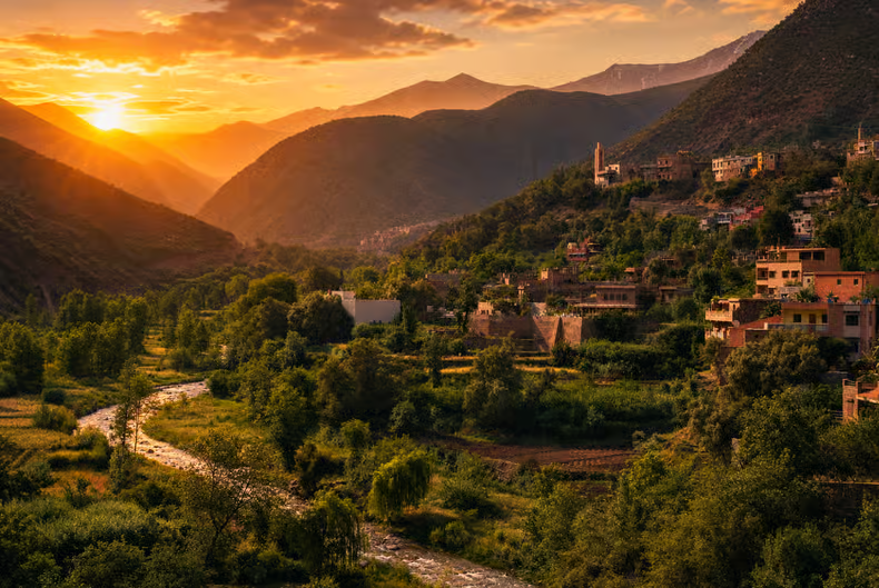 Marrakech : dîner au coucher du soleil dans la vallée de l'Ourika et Atlas